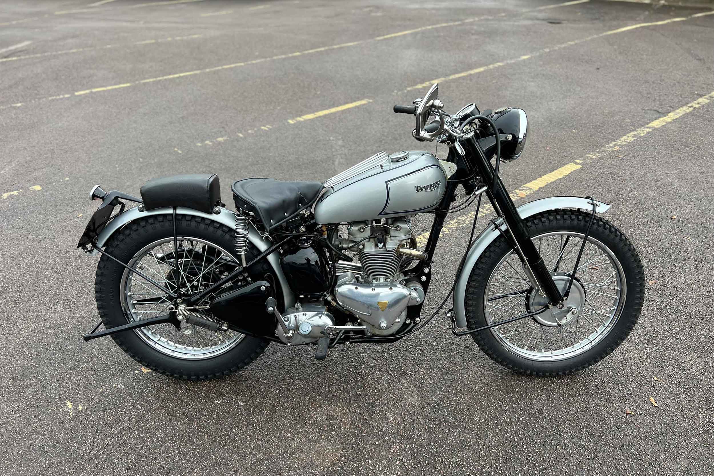 Triumph Trophy TR5
