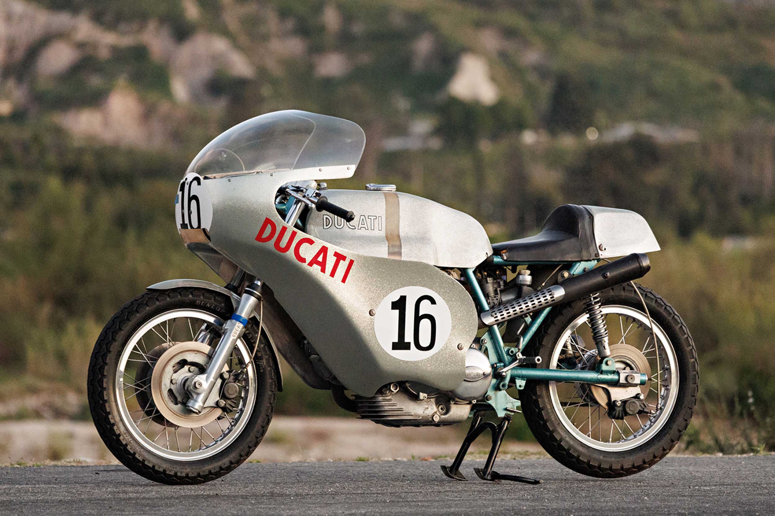 Gooding & Company auction 1972 Ducati 750cc Imola Desmo