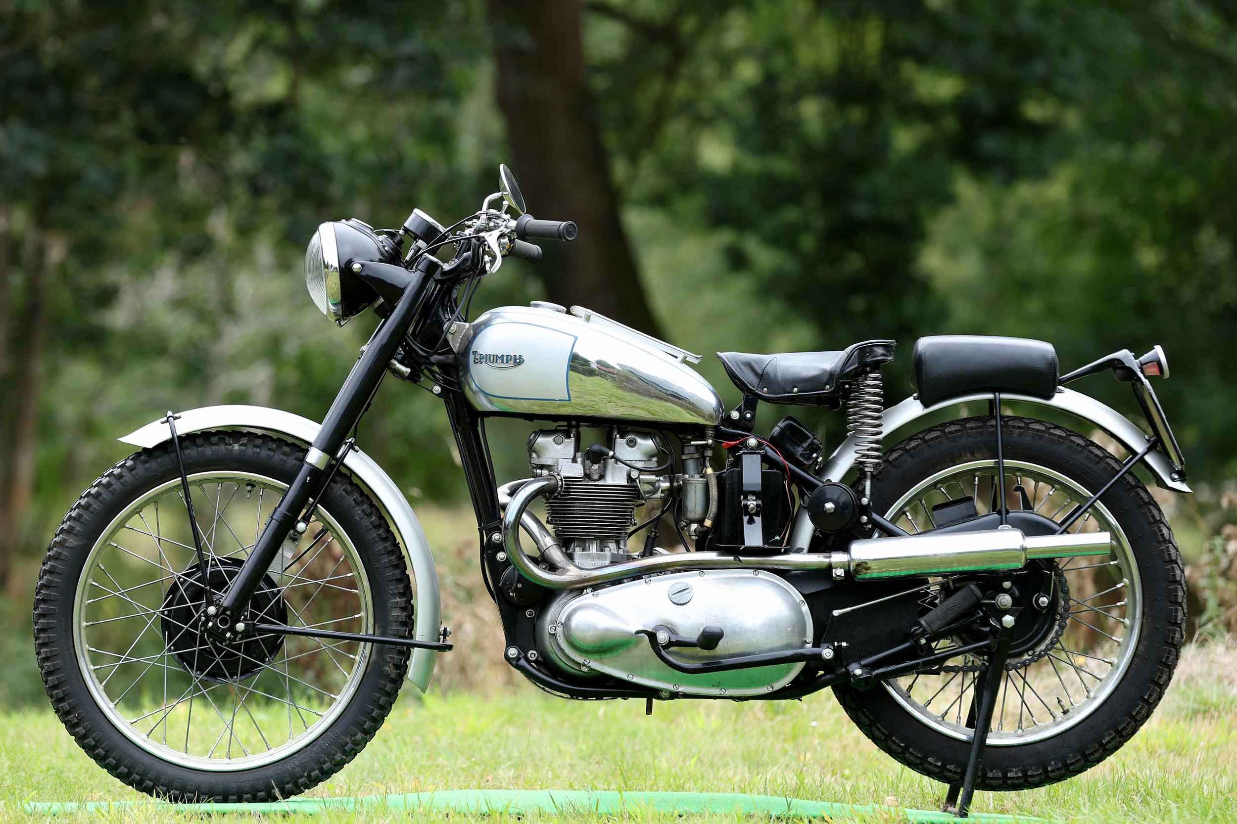 Arthur Lampkin's 1951 Triumph trophy TR5